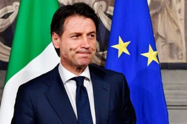 Отменить санкции и вернуть в G8: премьер Италии подыграл Путину