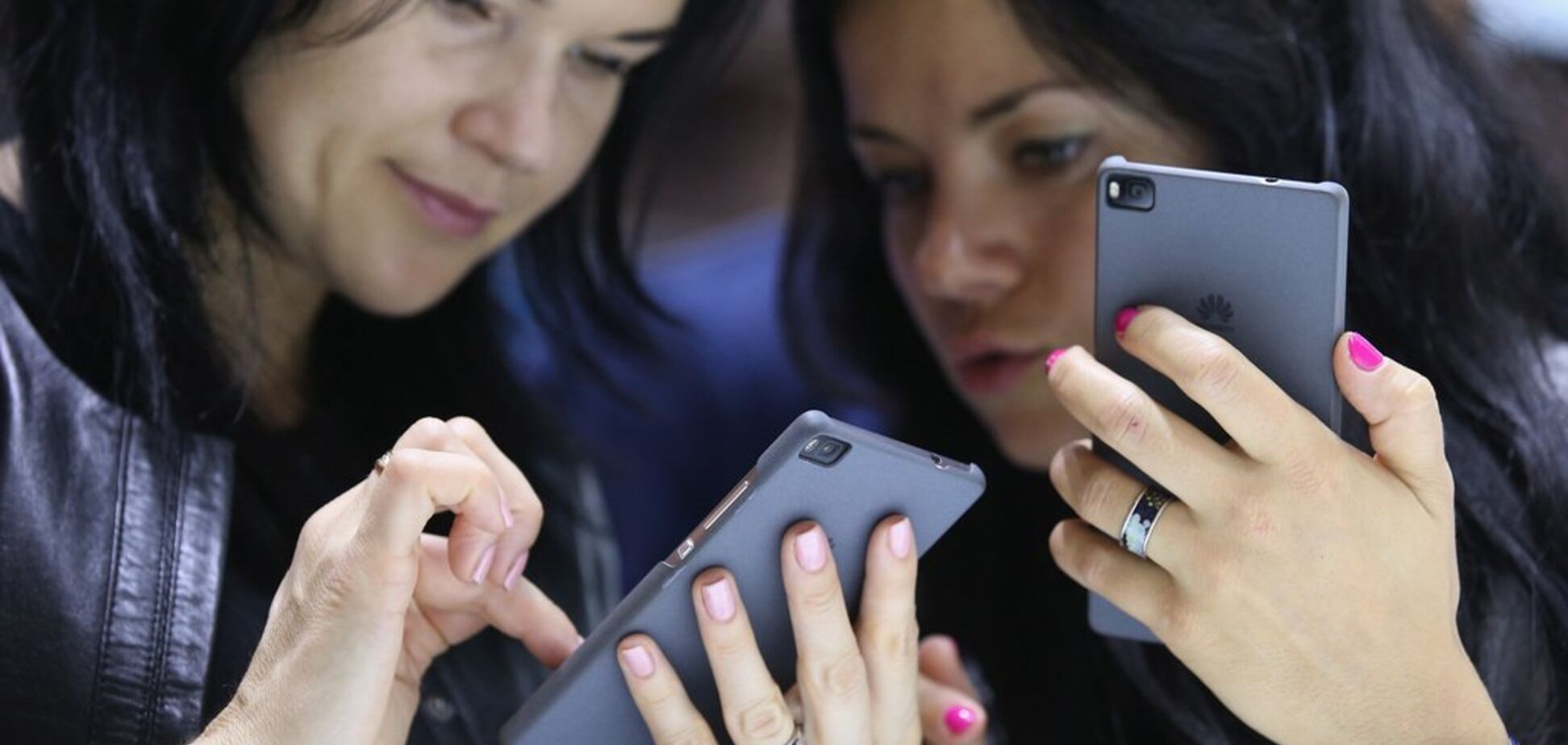 Вызывают рак сердца: ученые раскрыли опасность мобильных телефонов