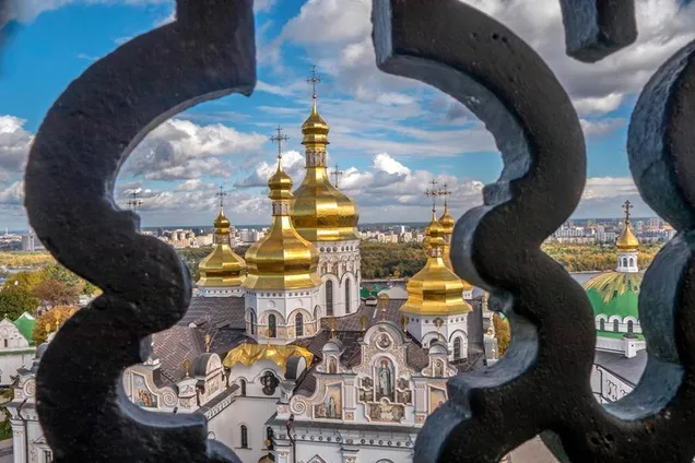 Видатні собори, церкви і храми у Києві: вражаючі фото