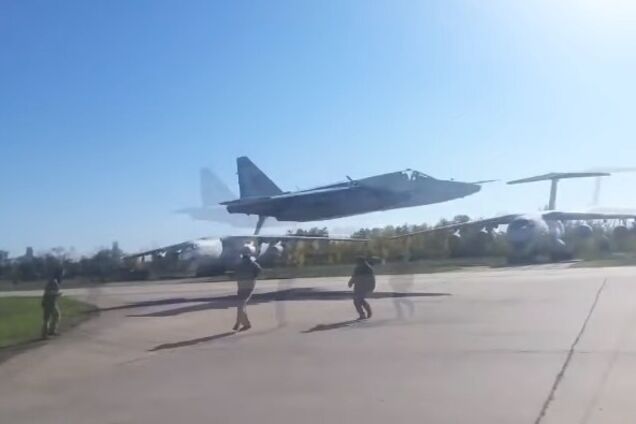 Украинские летчики поразили экстремальным трюком: впечатляющее видео