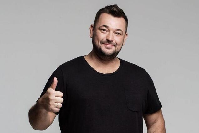 ''Розрослася на весь живіт'': популярний російський співак розповів про свою хворобу