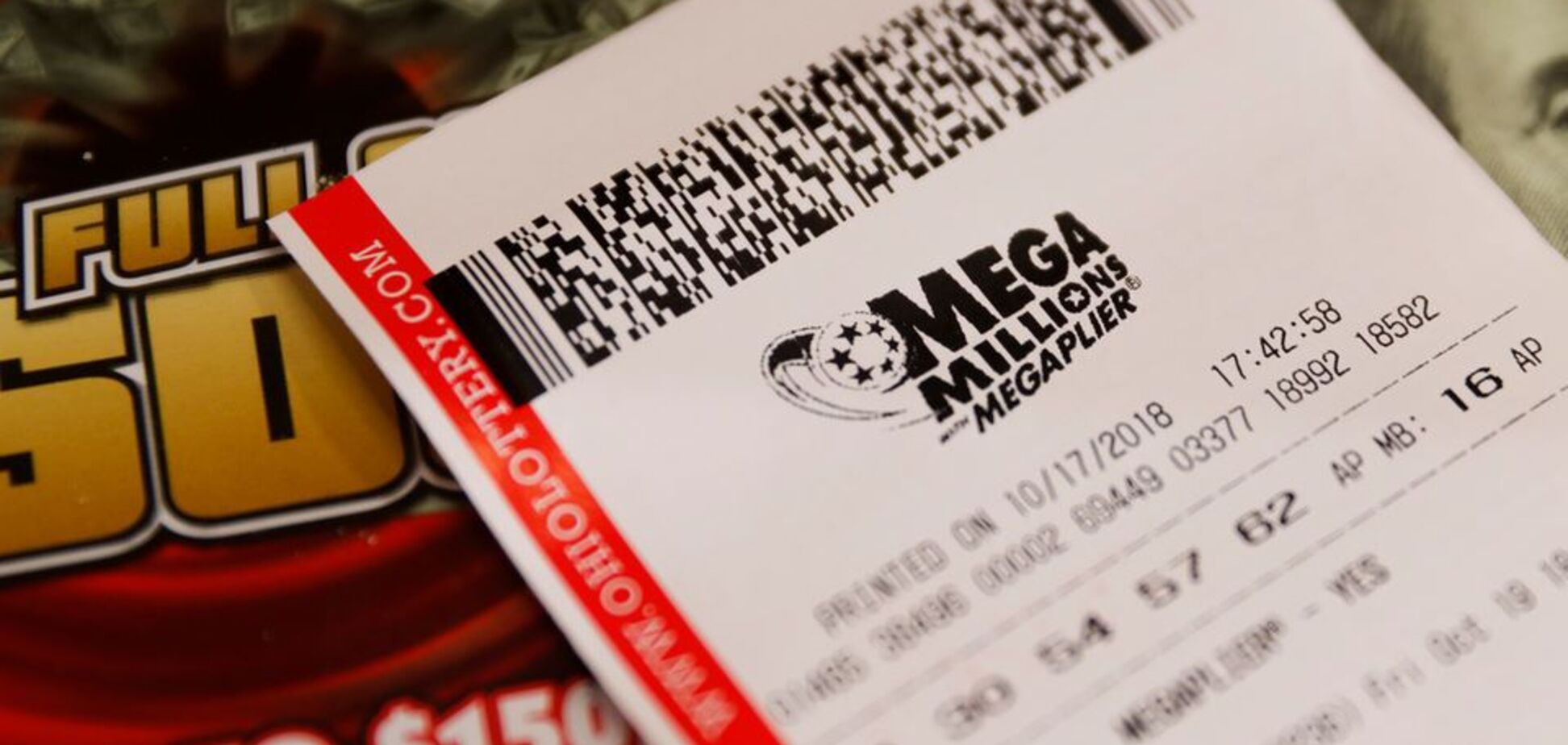 В лотерее США разыграли рекордный джекпот за всю историю