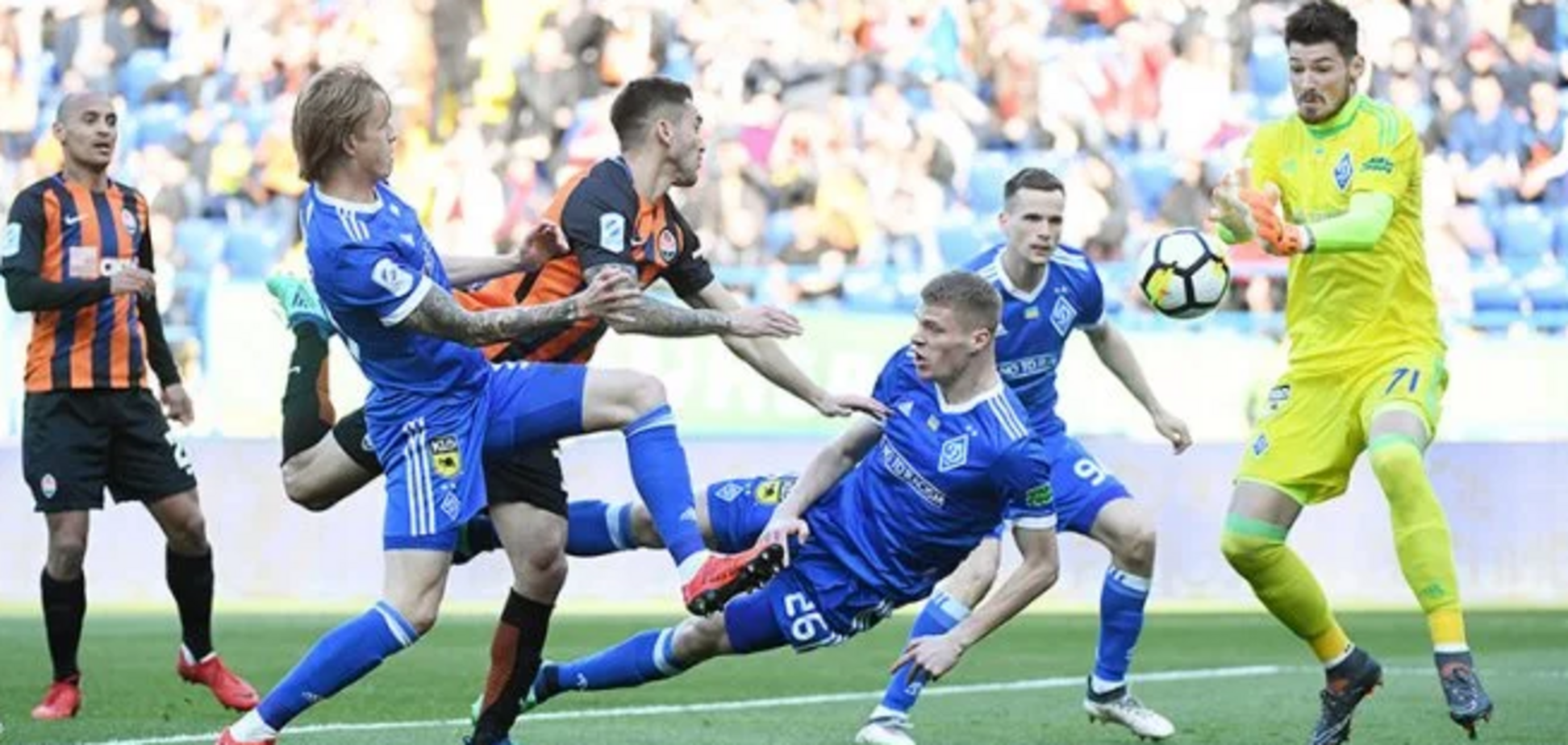 Шахтер - Динамо: необычный постер в харьковском метро поразил сеть