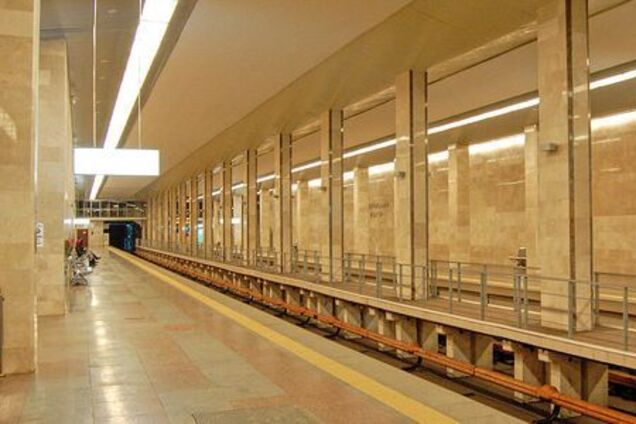 У Києві раптово закрили одну зі станцій метро
