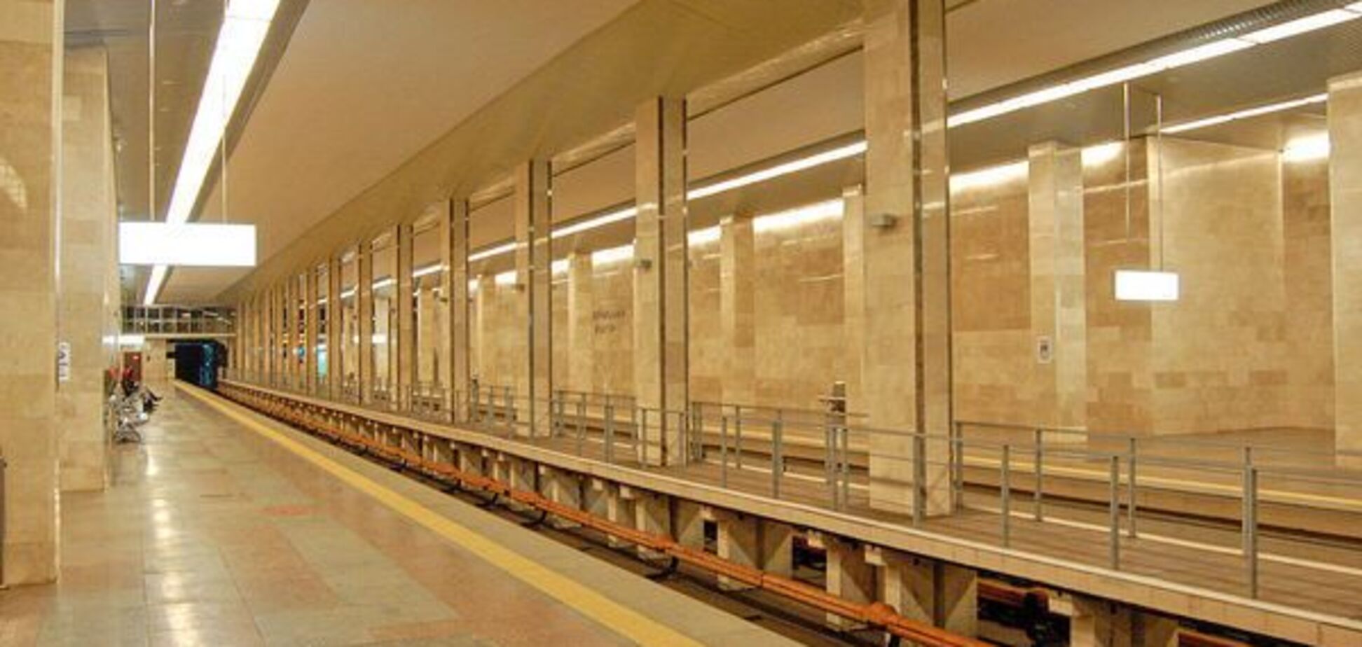 В Киеве внезапно закрыли одну из станций метро