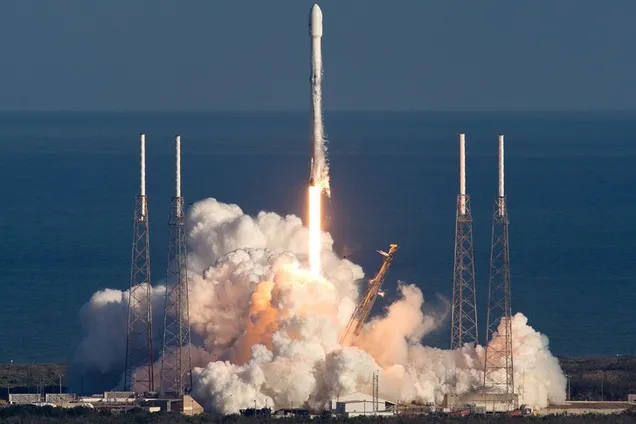 ракета Falcon 9