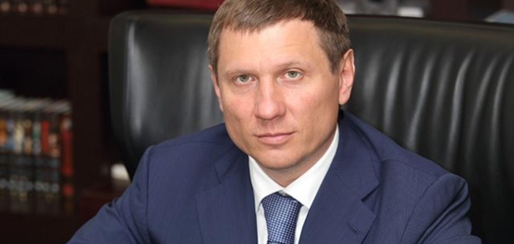 Замість викорінення корупції в 'Укрзалізниці' вирішили перефарбувати вагони — 'Наш край'