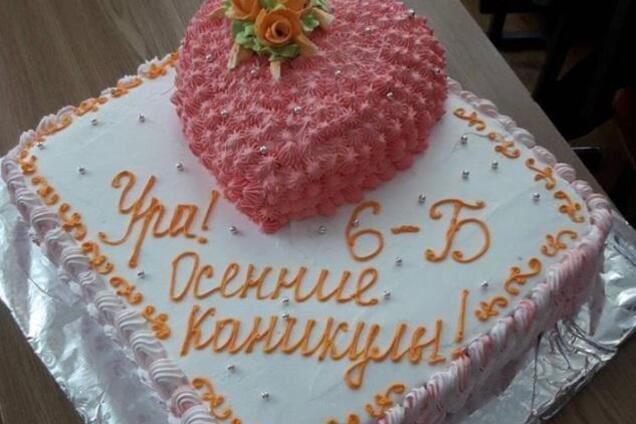 ''Пришла в истерике и заболела'': травля девочки из-за торта в школе получила продолжение