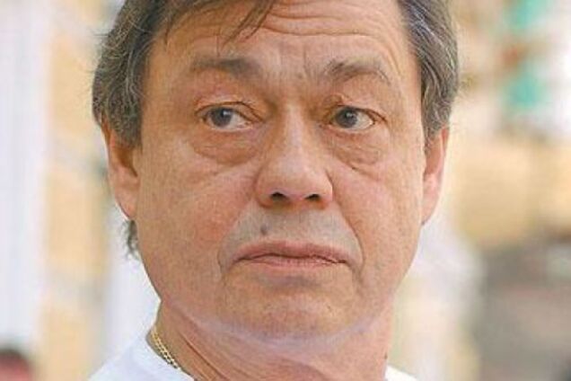 ''Фото з головними ролями'': як виглядав торт до дня народження Караченцова