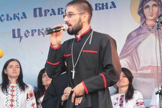 Украинский священник оскандалился из-за Гитлера