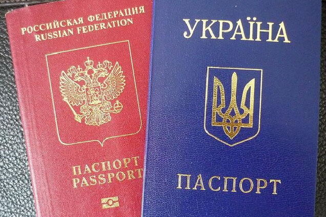 Повертають паспорта: біженців з Донбасу виганяють з Росії