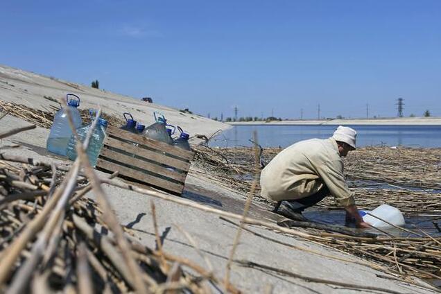 ''Вода из Днепра - единственный выход'': Крым оказался в шаге от катастрофы