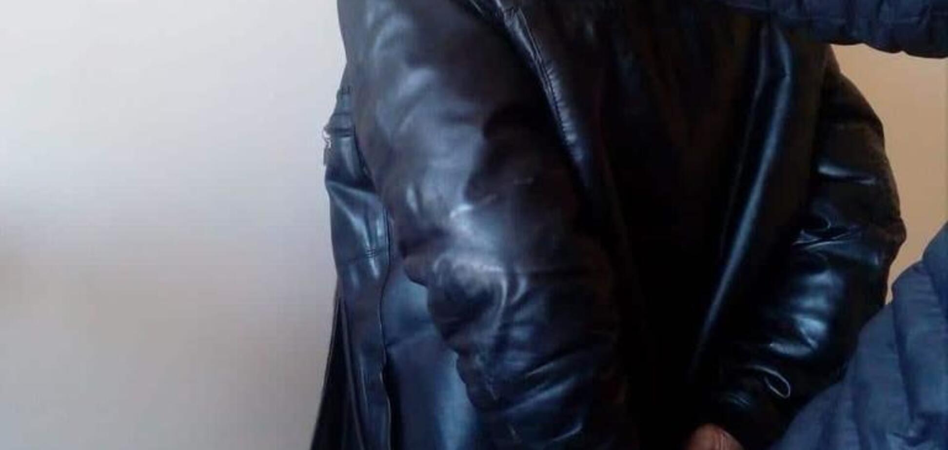 На глазах у 6-летней подруги: на Киевщине педофил развращал ребенка