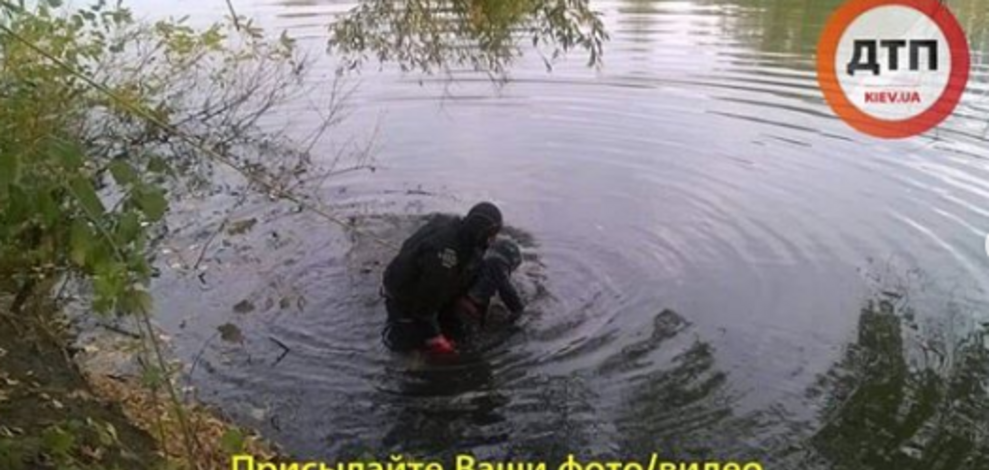 У Києві мати втопила дітей в озері: всі подробиці, фото і відео 18+