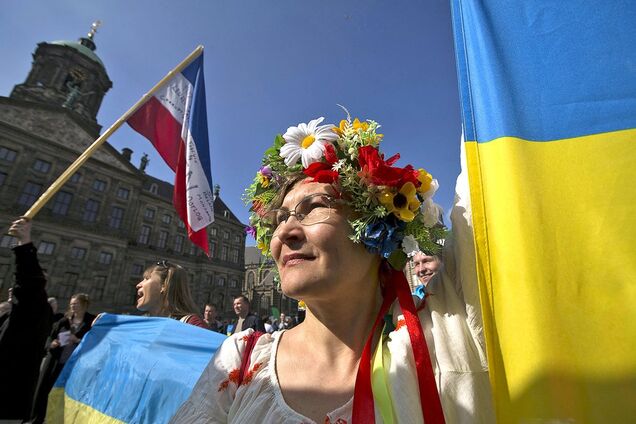 ''Працювало кілька груп'': стало відомо, як Україну намагалися позбавити асоціації з ЄС