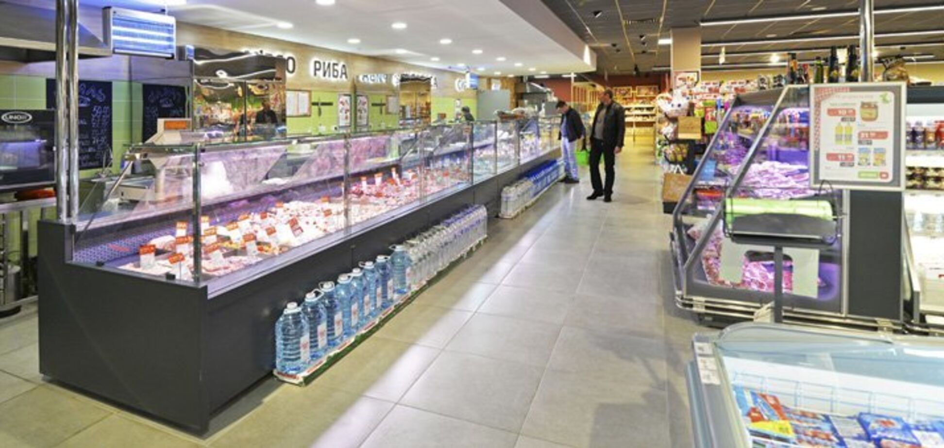 ''Що ми їмо?!'' У відомій мережі українських магазинів виявили курку із ''сюрпризом''