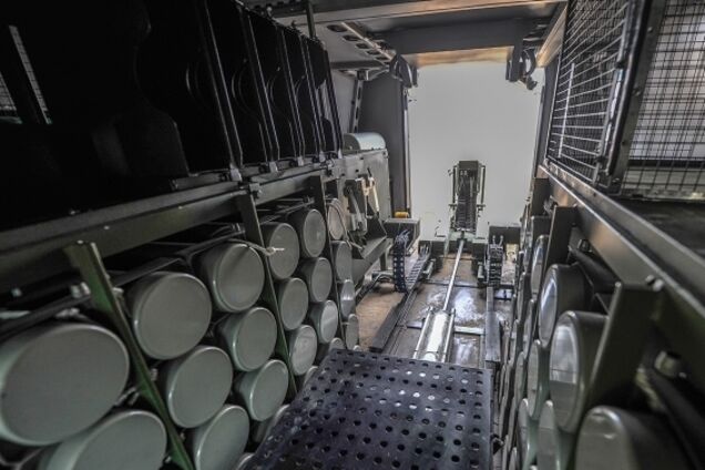 В Украине успешно испытали мощнейший минометный комплекс. Фото- и видеофакт