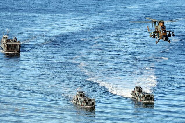 НАТО проводит крупнейшие учения под носом у России: новые фото