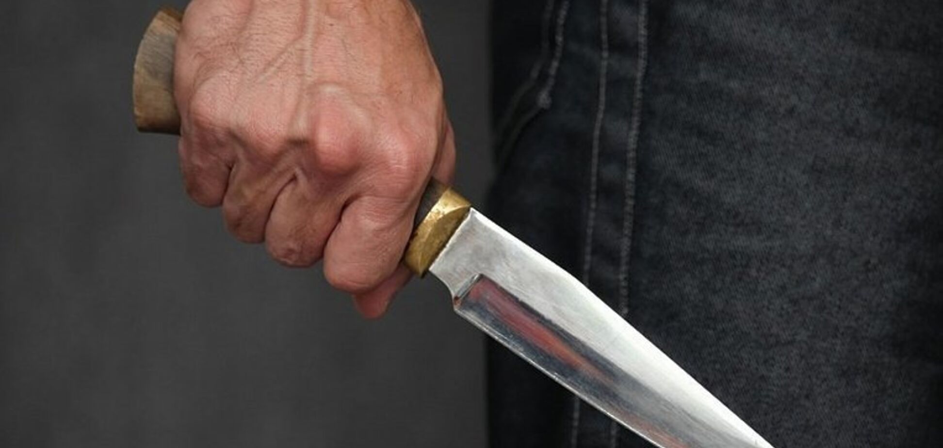 В Запорожье пенсионера жестоко убили ножом