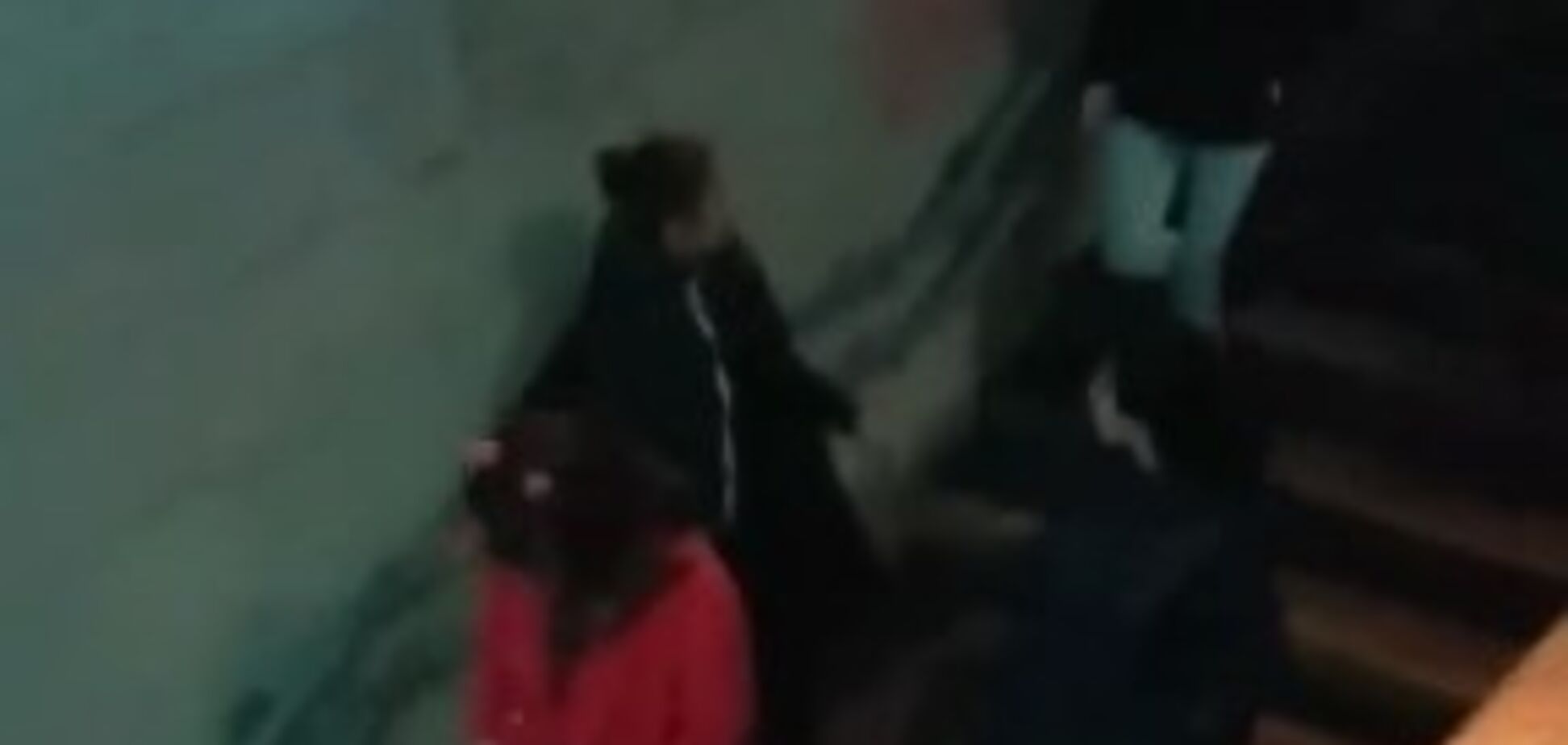 Намагалися пограбувати: у Києві відбувся черговий інцидент із ромами