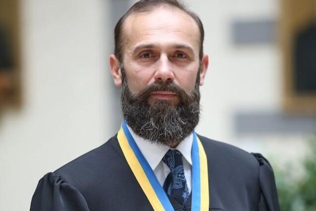 Загрожує до 5 років: проти скандального українського судді завели справу в Австрії