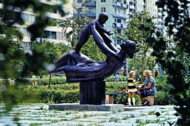 Пропала 40 лет назад: в Киев вернули давно потерянную скульптуру