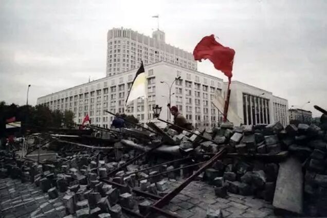 Российские войска в 1994 году могли войти не в Чечню, а в Украину