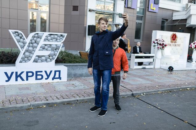 Мини-городок для детей и солнечные панели: как выглядит новый ЖК 'Аристократ' в Киеве