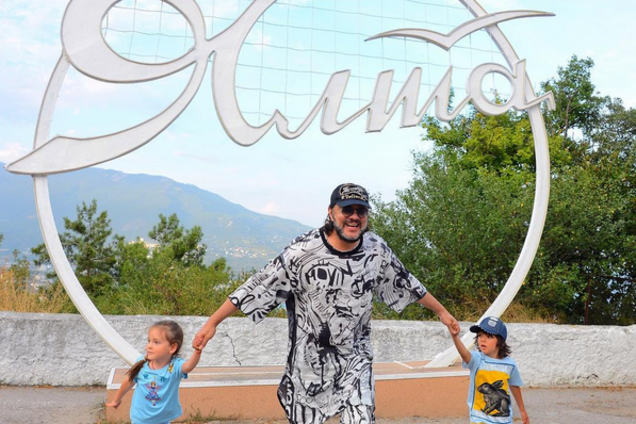 ''Обязанность россиян - терпеть'': в Крыму высказались о концертах музыкантов из РФ