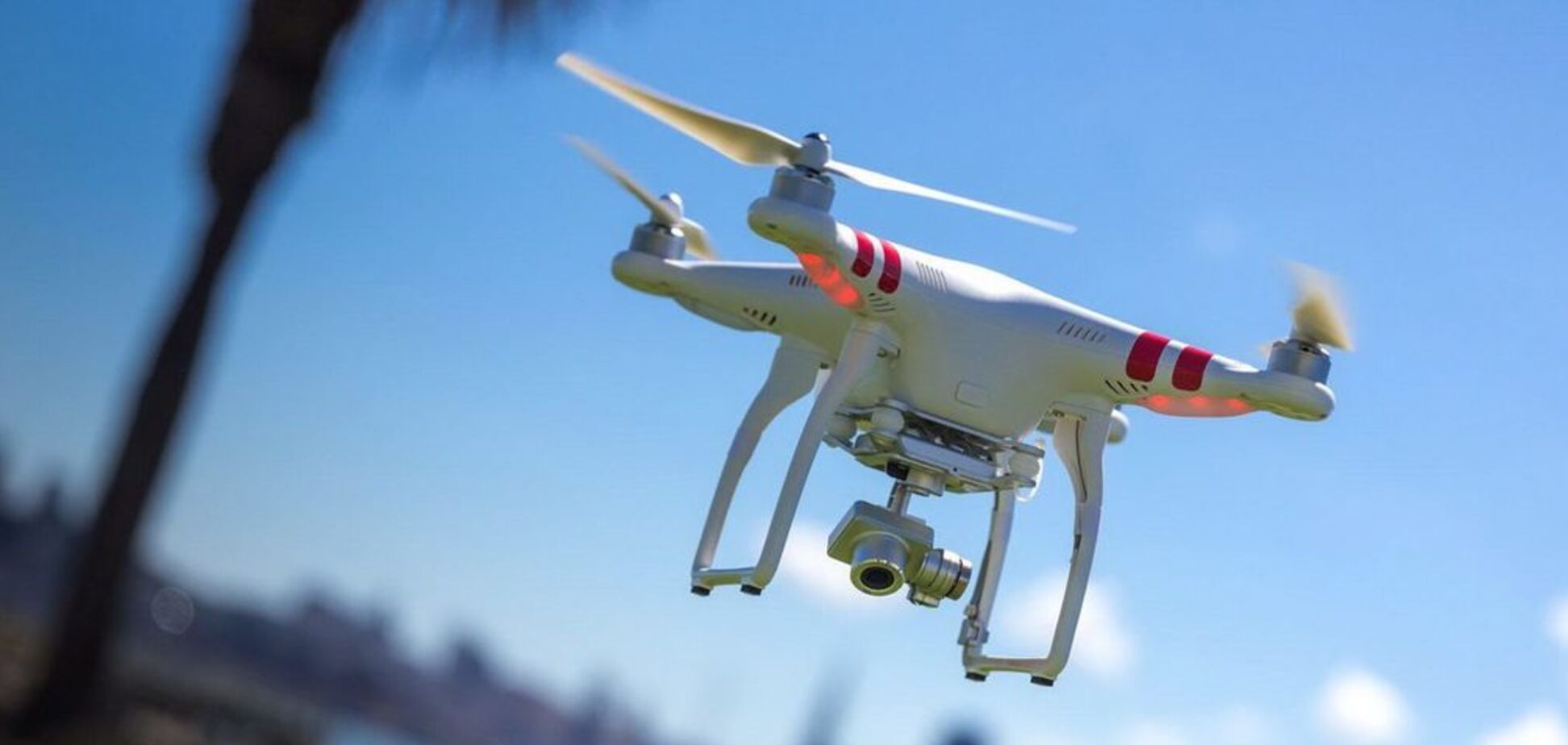 В Испании туристы угодили в неприятность из-за дрона