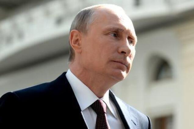 ''Обіймався і тримався за ручки'': Путін знову розсмішив мережу