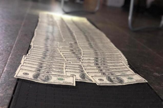 Поймали ''на горячем'': прокурор ГПУ погорел на взятке в $15 тысяч