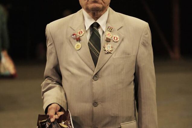 Фонд 'Возрождение' поздравил пенсионеров