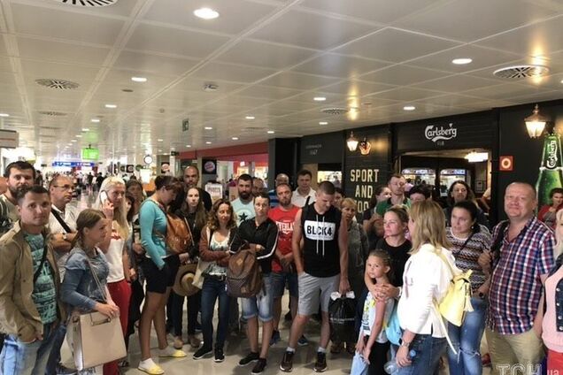 Туристичний колапс в Україні. Здається, скоро він повториться