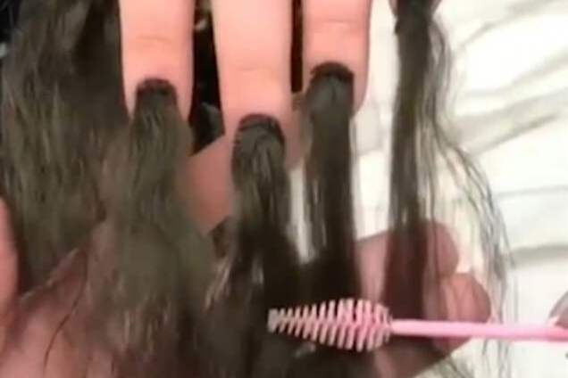 Волохаті нігті: шокуючий манікюр викликав ажіотаж в мережі