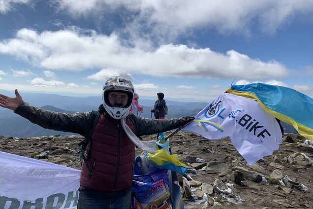 Электромотоцикл впервые покорил высшую точку Украины