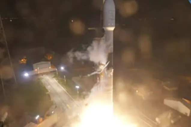 Илон Маск снова запустит ракету Falcon 9: смотреть онлайн