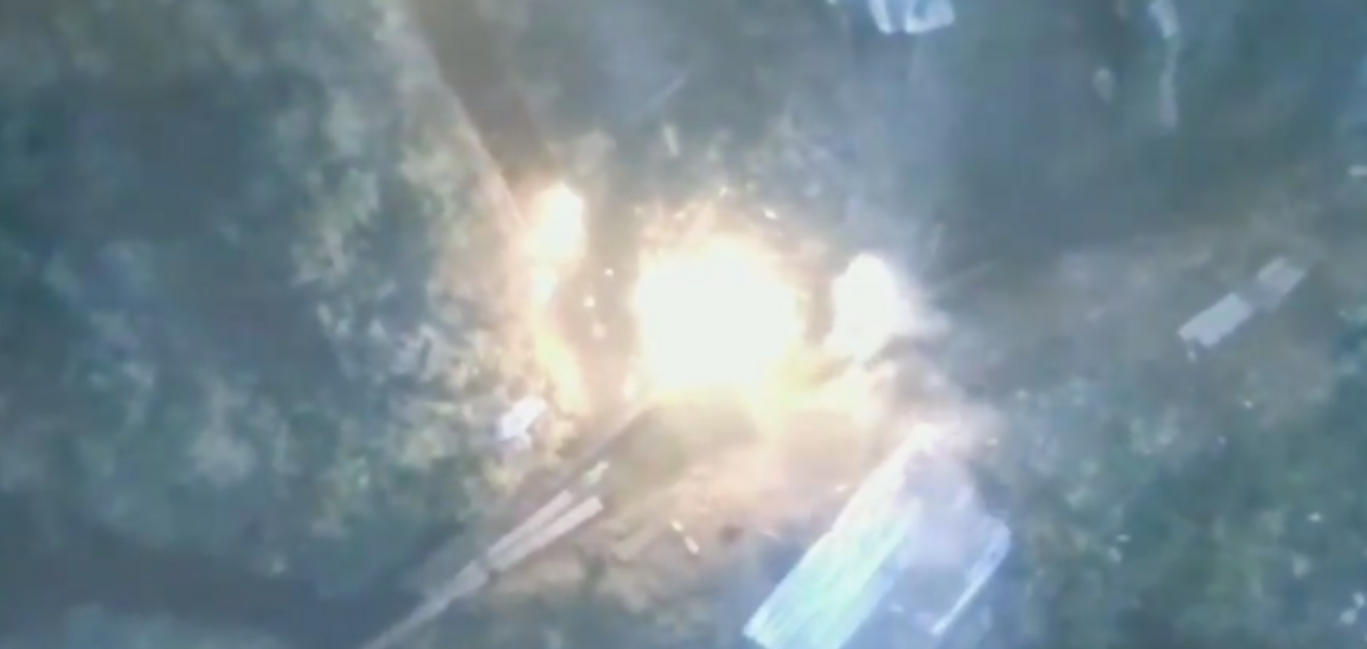 'Полетели и ужалили колорадов': ВСУ показали видео 'шмаки-бума' по террористам