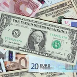 Неоправданные ожидания: что случится с курсом доллара в Украине через неделю