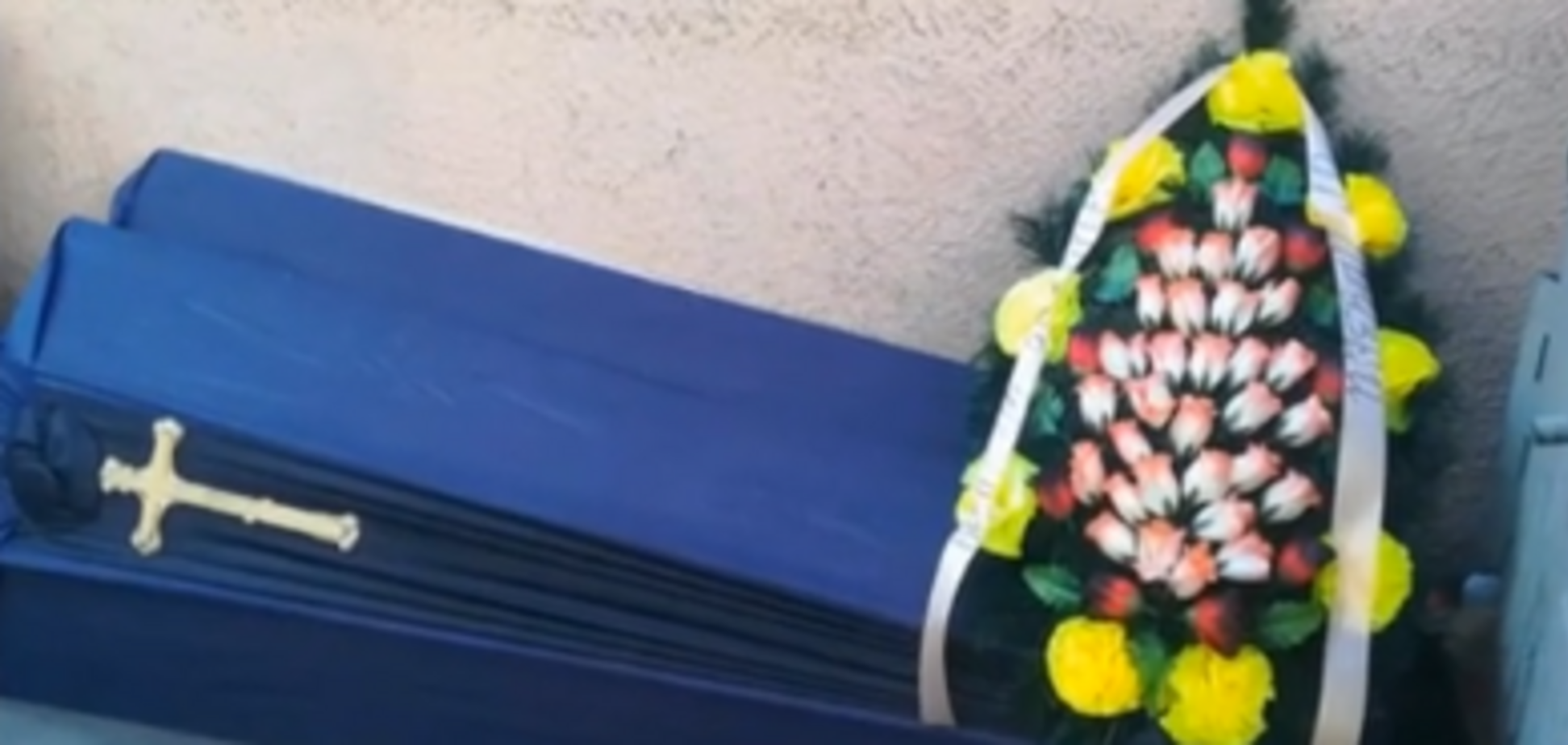 ''Передумал умирать'': в Киеве разыгралась эпопея с ничейным гробом