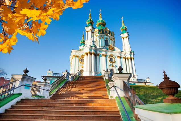  Украина официально передала Андреевскую церковь Константинополю: заработал закон