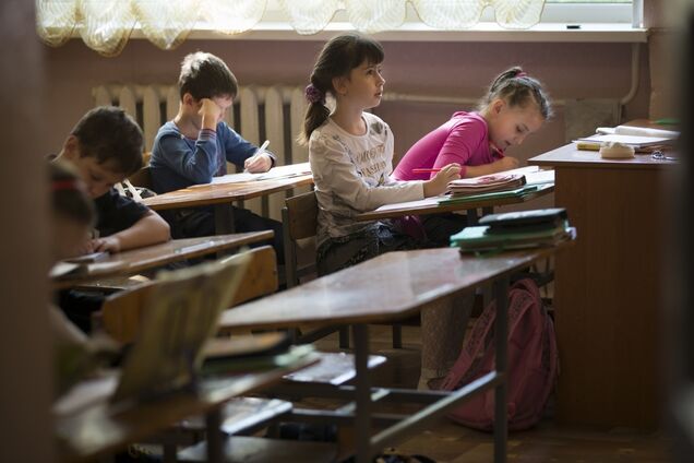 В Украине объявляют каникулы в школах: детали