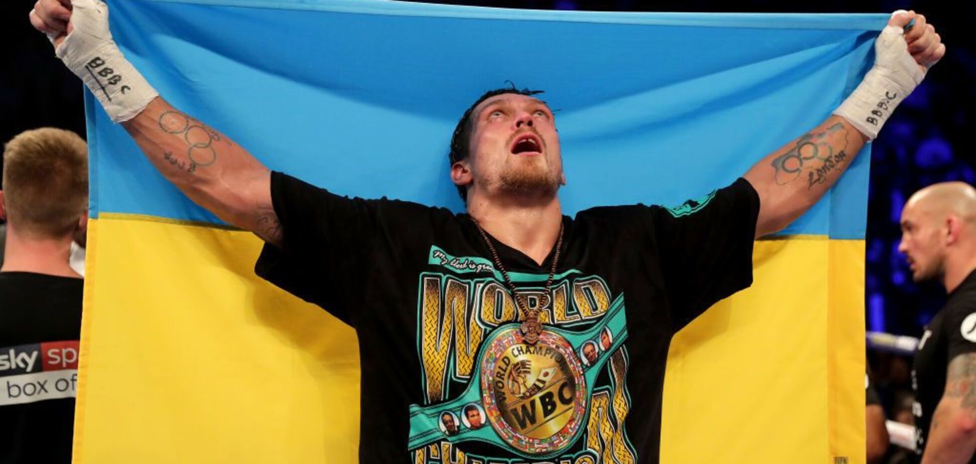 ''Ты – величайший!'' Как Усик нокаутировал Белью и покорил Британию