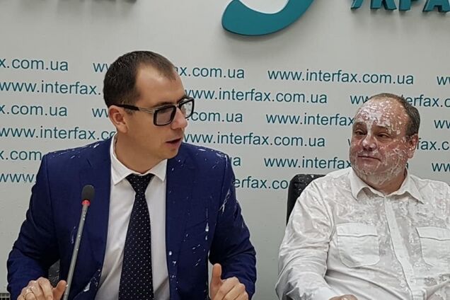 Кандидату на должность судьи ВАС Скупинскому устроили 'темную' и облили кефиром