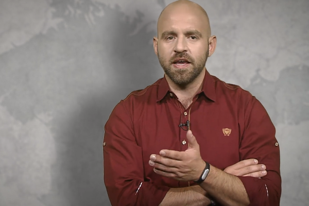 ''СССР встал из гроба'': журналист пояснил, почему Россия ''обречена копать дно''