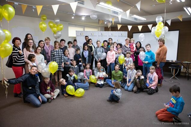 Фонд Рината Ахметова открыл Мастерскую добрых дел для детей-сирот