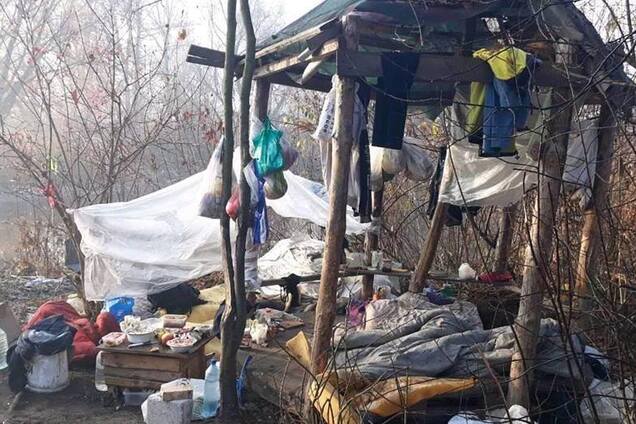 Ногами по голові: під Києвом підлітки до смерті забили чоловіка