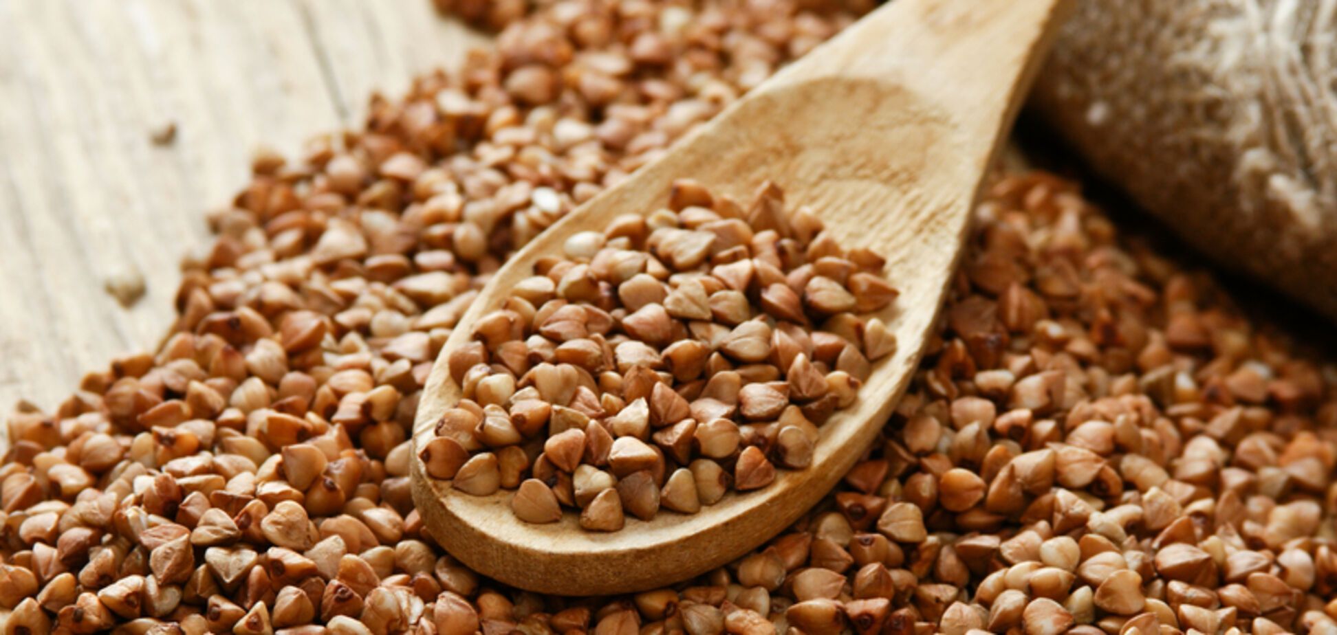 ''Яка ганьба'': в школі Житомира дітям підсунули гречку з черв'яками