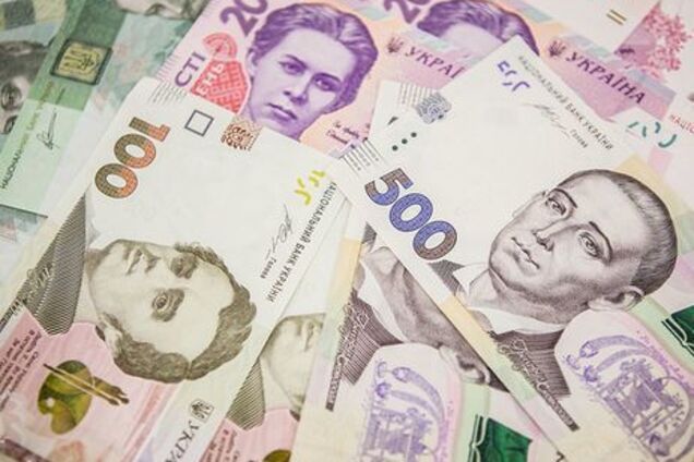 Підвели роботодавці і НБУ, а 40% доходів витратять на борги: Мінфін відзвітував про бюджет