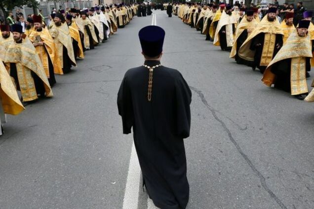 ''Безумное давление'': выяснились детали встречи Порошенко с епископами УПЦ МП